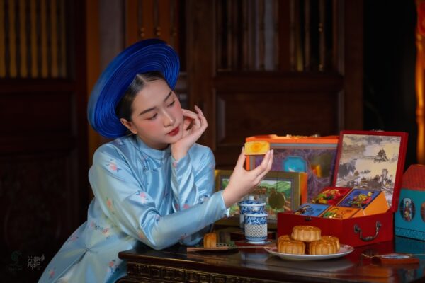 Hộp Quà Trung Thu Ngự Phẩm Hoàng Triều